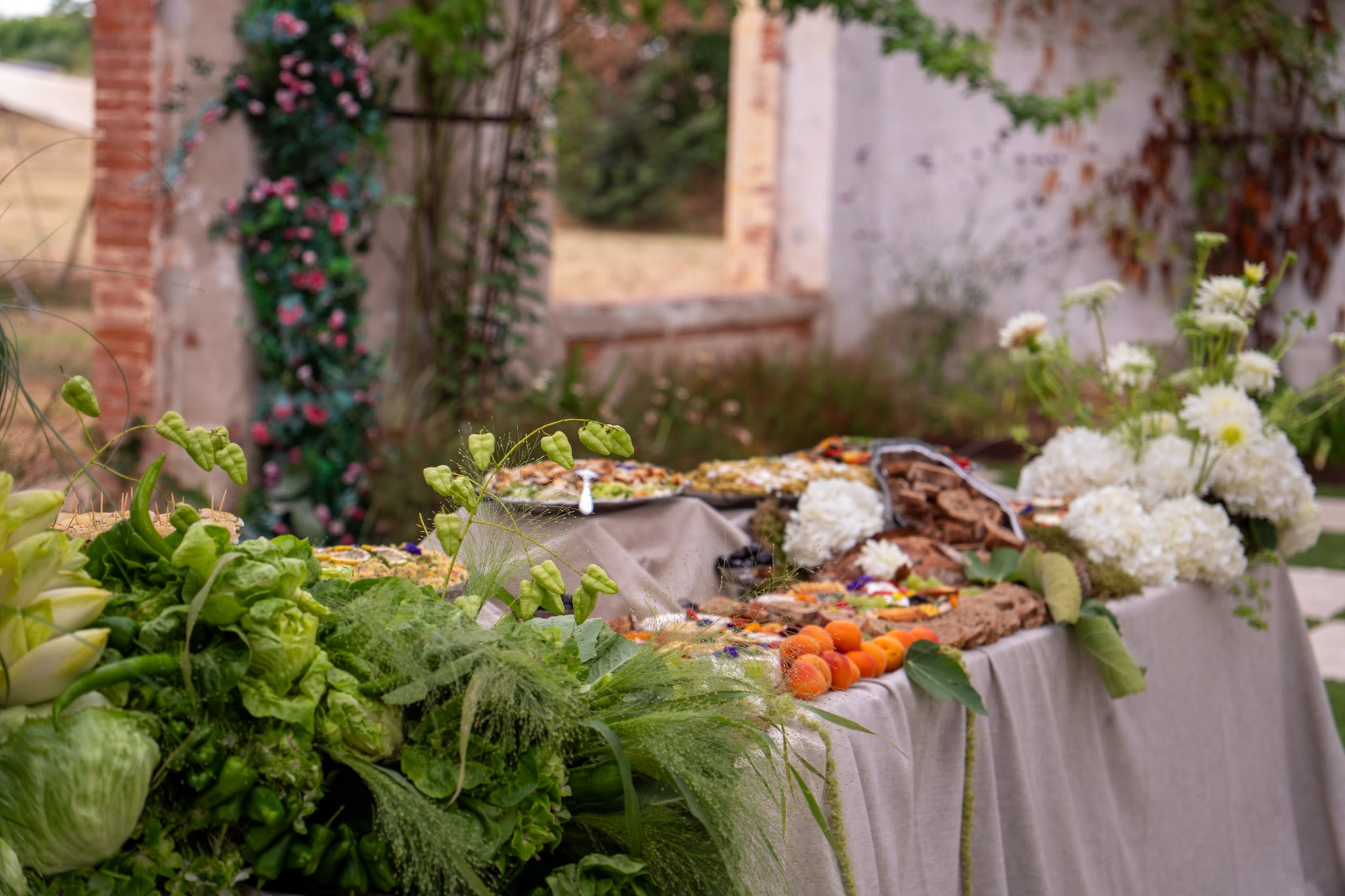 Vue d'ensemble du Buffet Signature en extérieur